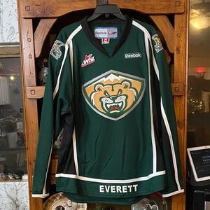 Canadian Hockey League Official Jersey 10 years anniversary size L by Reebok